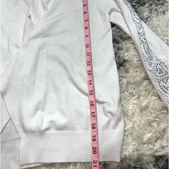LIV Milano White Open Cardigan Rhinestone Sleeve Sweater - Picture 5 of 9